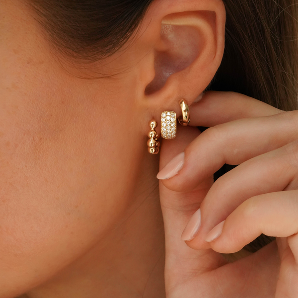 Yellow Gold-4^Diamond Huggie Earrings: Poppy Rae Pebble Hoops in Yellow Gold