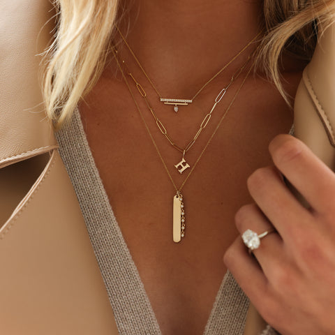 Rose Gold-2^Diamond Bar Necklaces: Taylor Elaine Double Bar Charm Necklace in Rose Gold