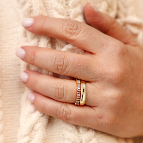 Rose Gold-3^Diamond Eternity Rings: Sadie Pearl Vertical Baguette Eternity Ring in Rose Gold